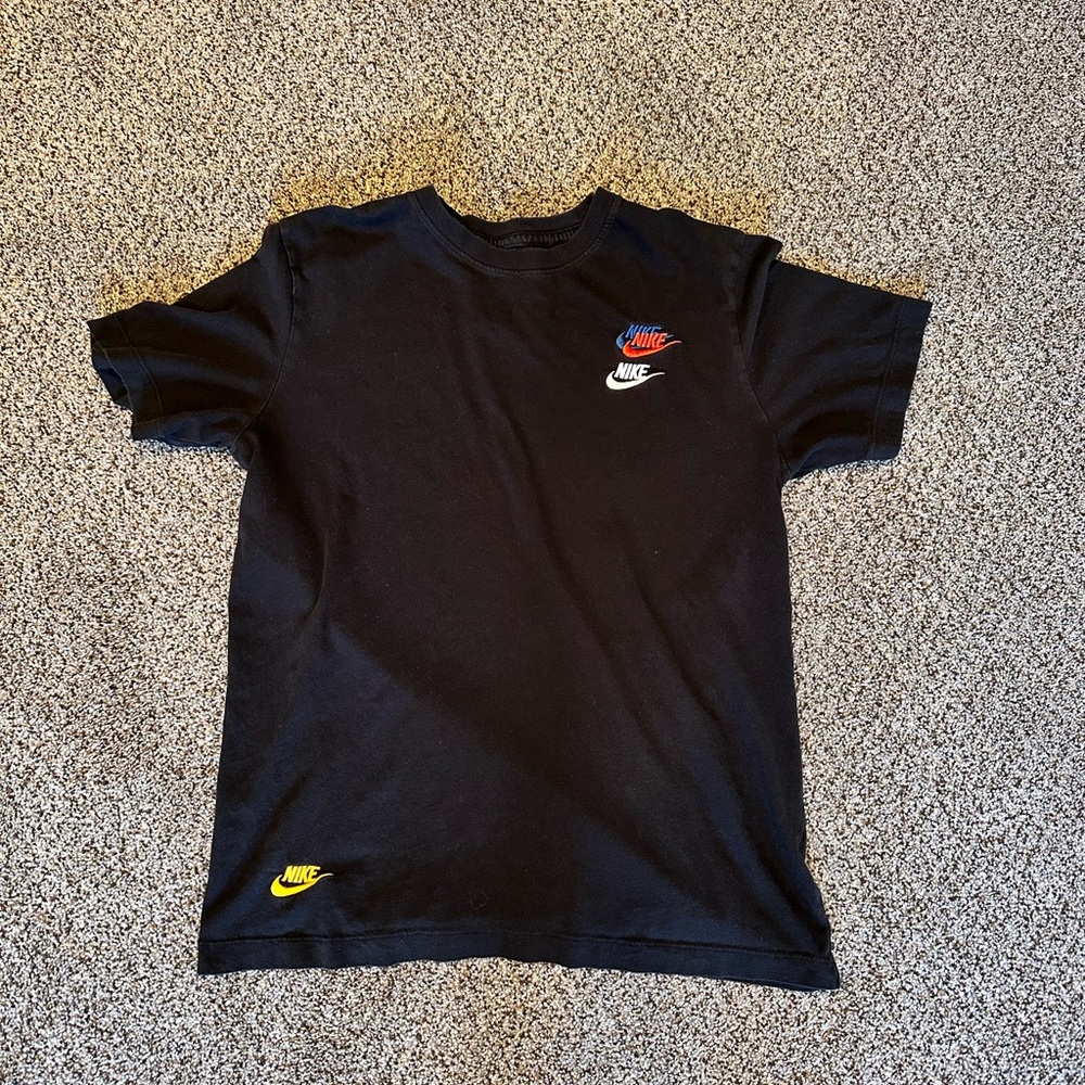 Nike Short Sleeve Tee